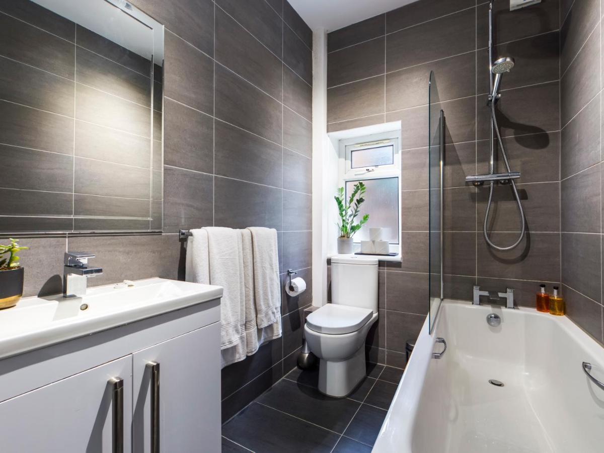The Westerly London Exterior foto